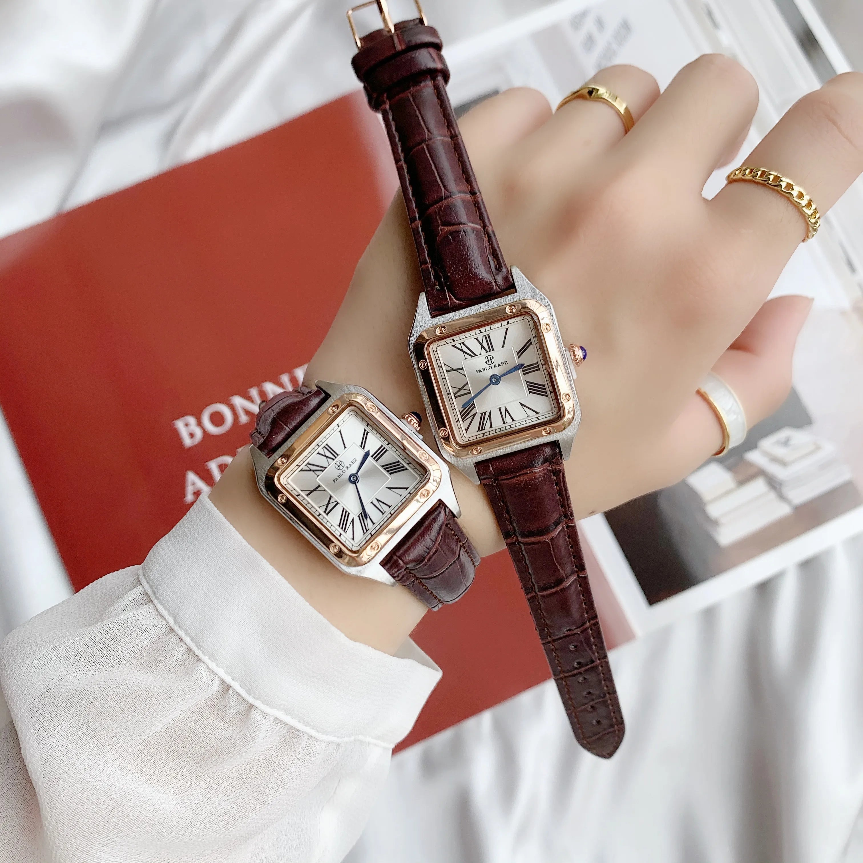 ROBERTTA® Wristwatch Brown Leather - Magnattos